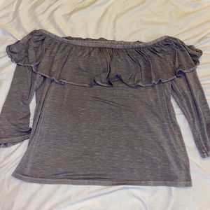 American Eagle Off the shoulder shirt